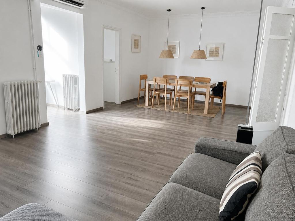 Centric and spacious, excellent for families - 3