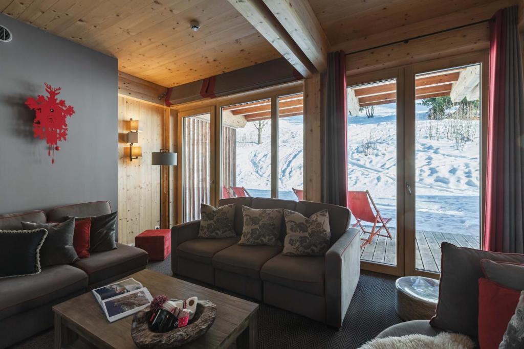 L'Aiguille Grive Chalets Hotel - 2