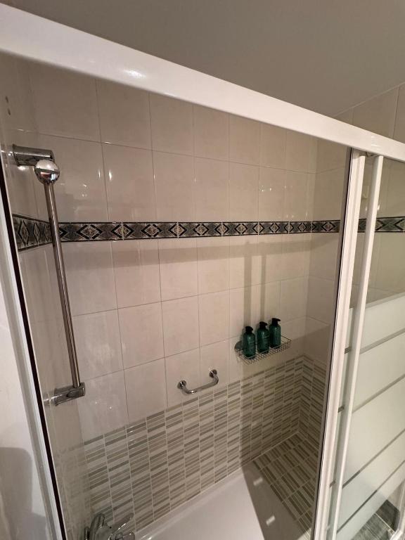 Cozy Apartment - 1 min to San Lorenzo Beach, Gijon - 5