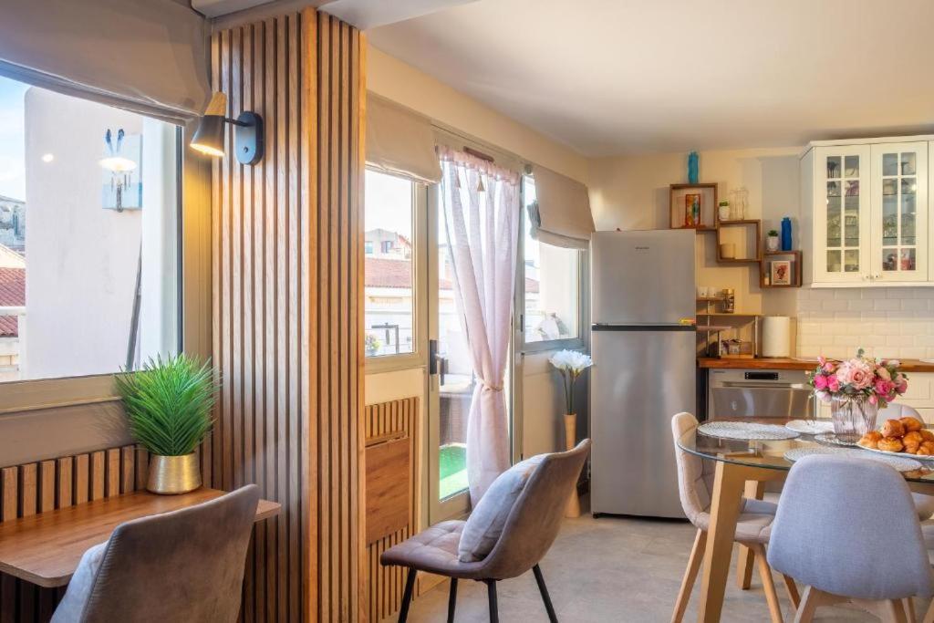 Lovely modern top floor apartment in Central Cannes just a short walk from beaches and the Palais - 2399 - 4