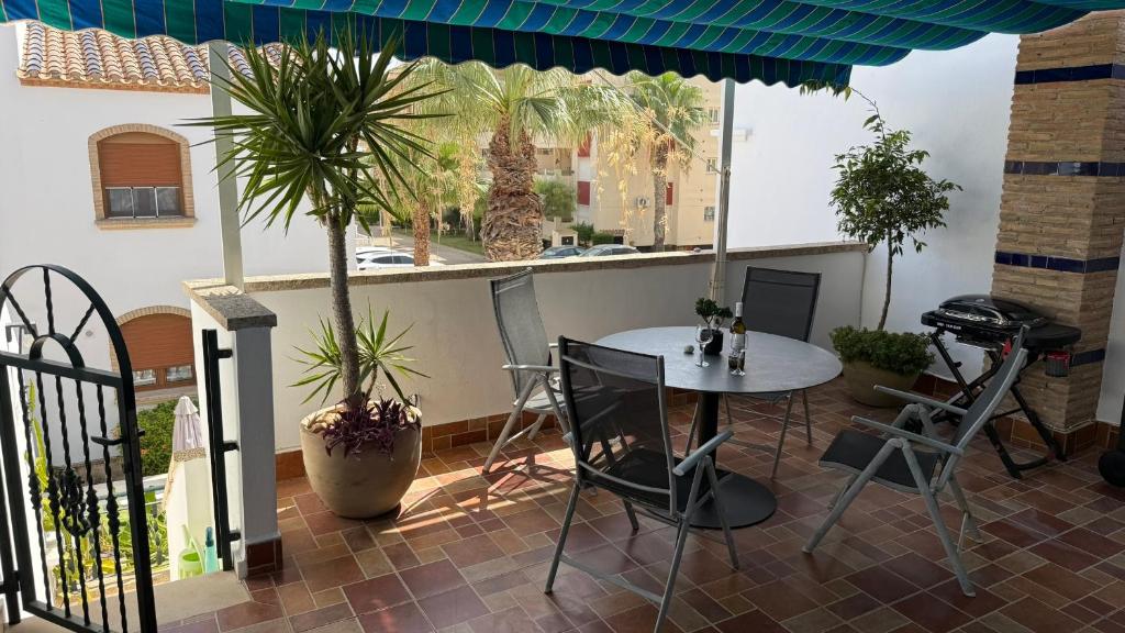 Costa Blanca Holiday Home - 4