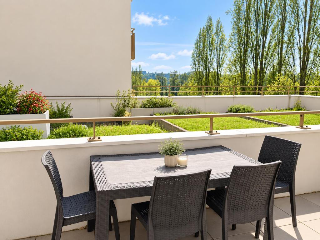 Grand T2 avec terrasse au calme, Lyon - 4