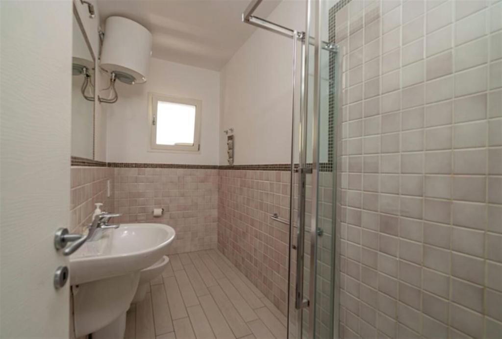 Sardinian Escape Stylish Apartment - 5