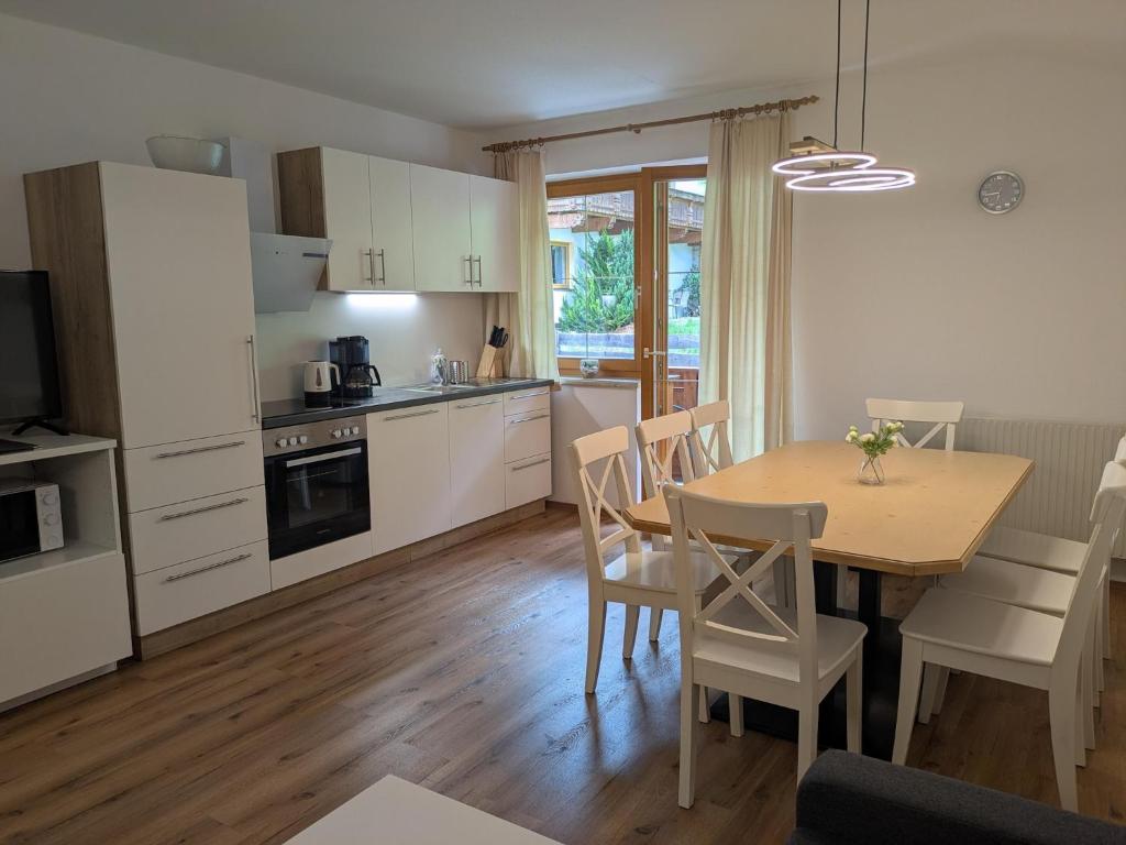 Apartment Neustift near Stubai Ski Lift - 2