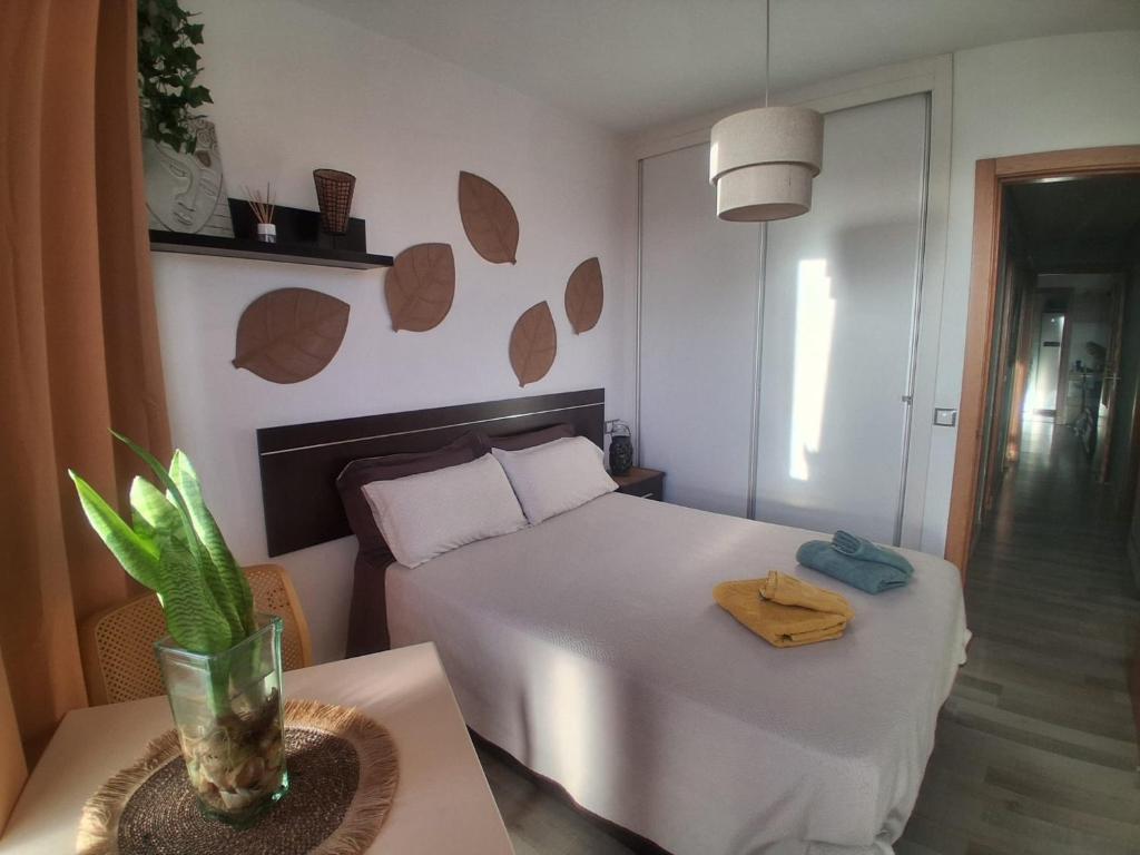 RoomHoliday J&A - 1