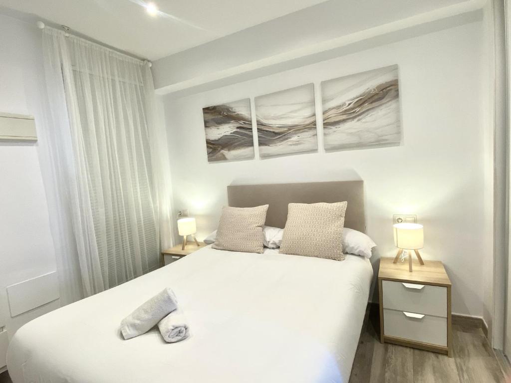 Acogedor Estudio Frente a la Playa de Fuengirola - 2