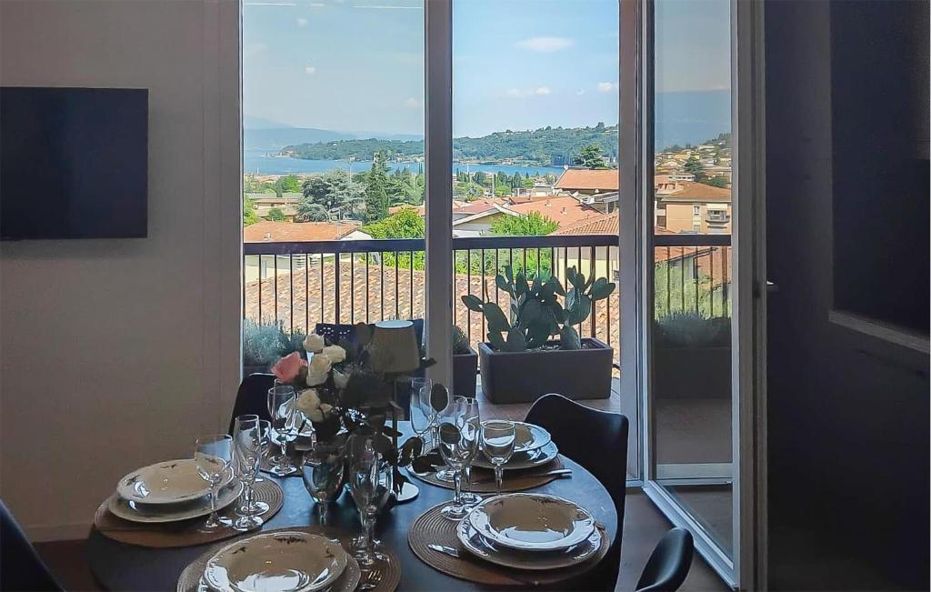 1 Bedroom Stunning Apartment In Salò - 3