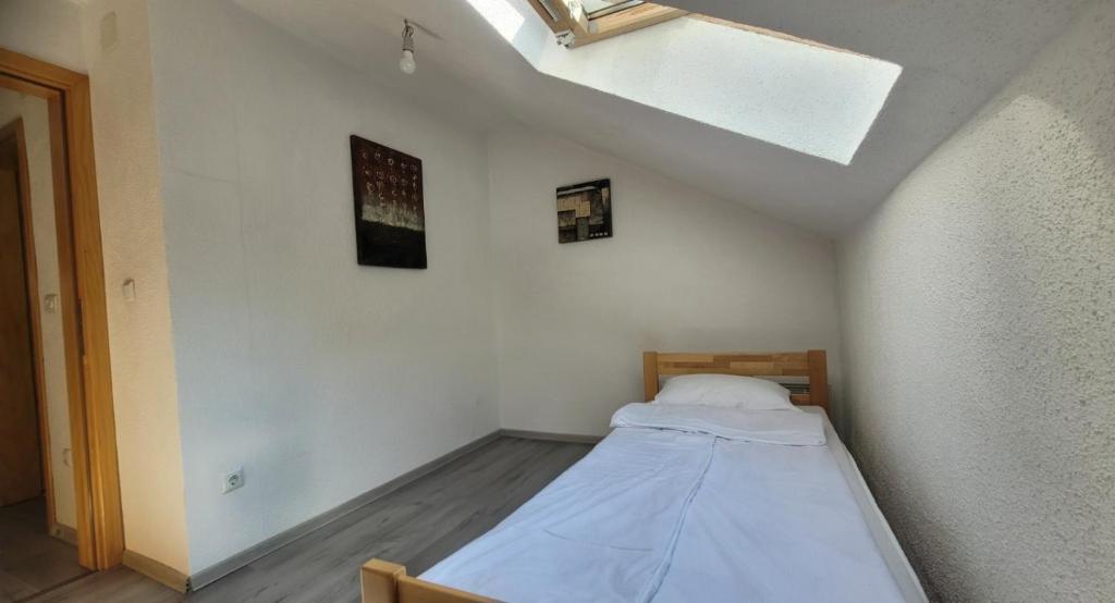 NG Apartments - free parking - 4