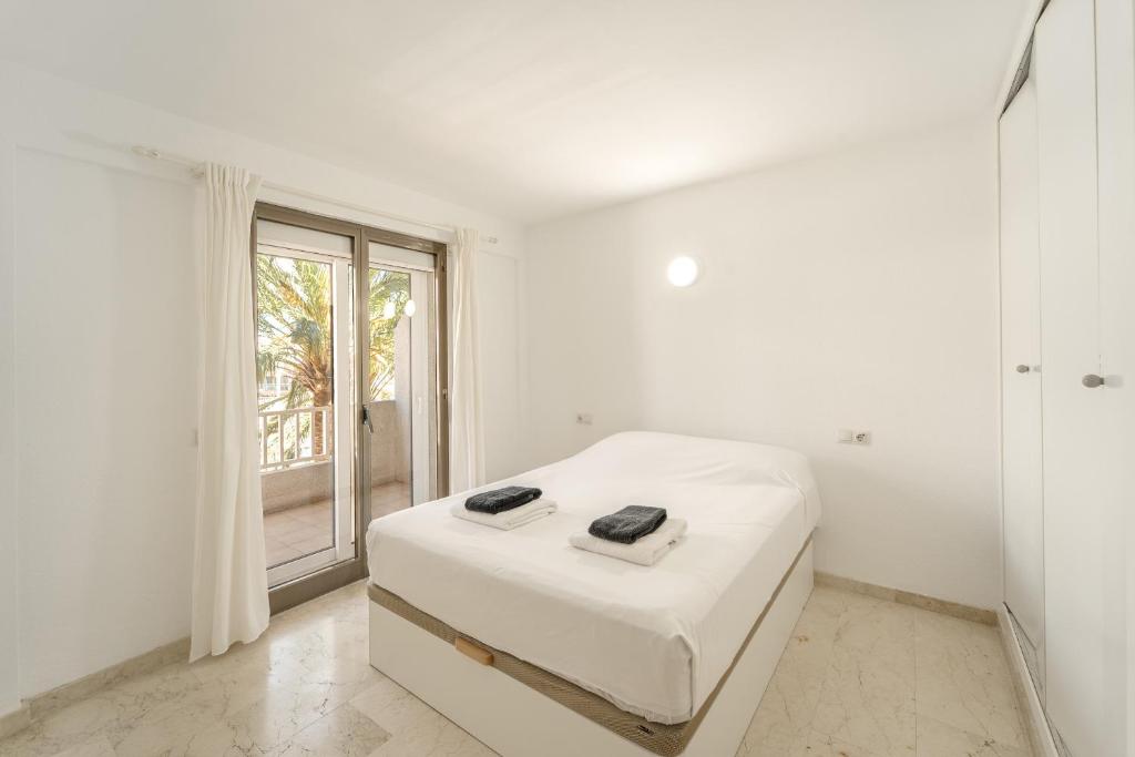 WELCS APARTAMENTO 454 EMP con vistas al canal - 3