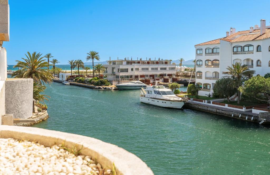 WELCS APARTAMENTO 454 EMP con vistas al canal - 5