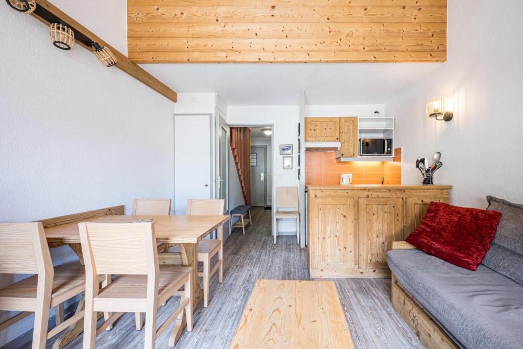 Pv Chalet De Solaise - Studio avec mezzanine · Centre station MAE-1563 - 4
