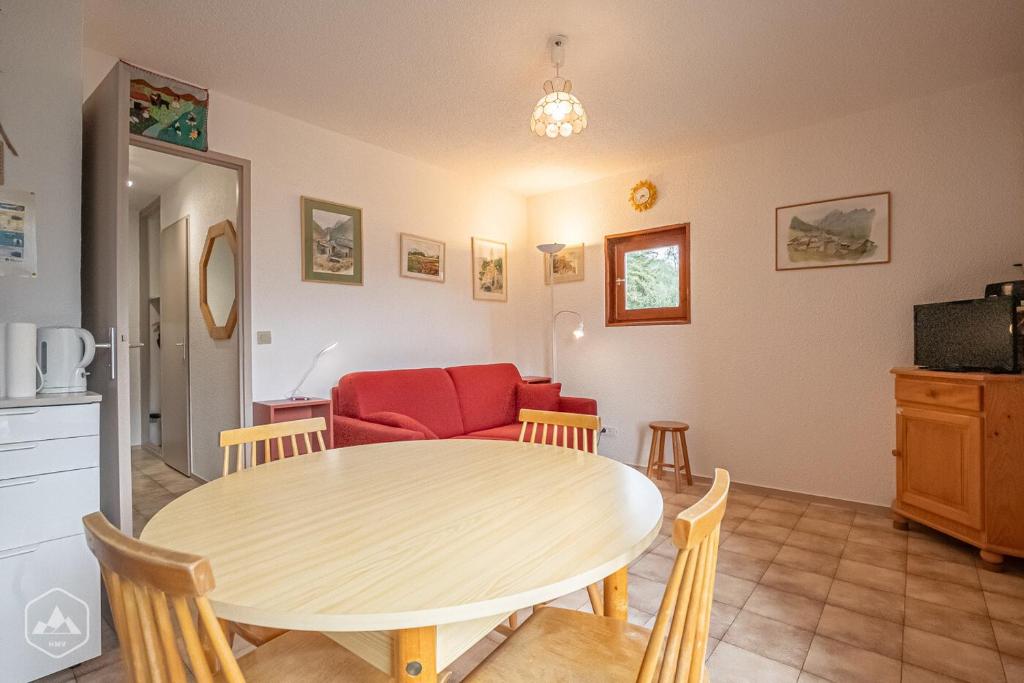 Résidence Saint Sebastien - Charmant appartement 2 pièces en étage avec une belle vue dégagée sur les montagnes MAE-0873 - 5