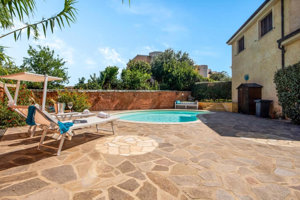 Casa Angela With Pool - Happy Rentals - 1