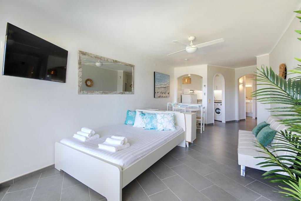 WELCS ESTUDIO PRECIOSO 457 EMP Frente al mar - 3