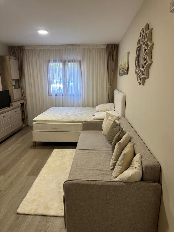 Bez korali Budva - 2
