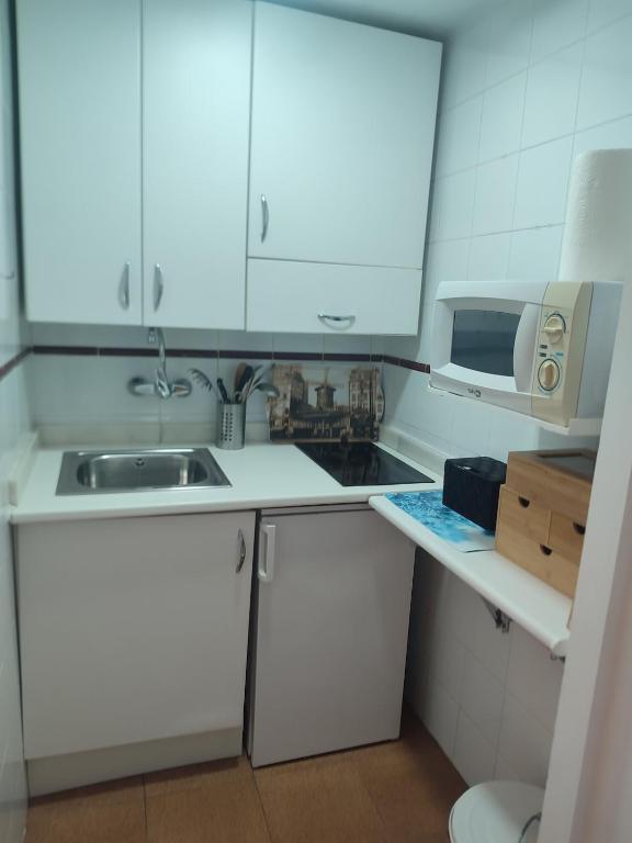 Apartamento estudio cerca de todo - 4