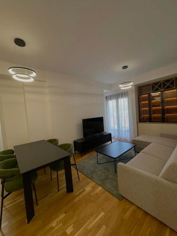 Delux Apartmani Dadi Plaza - 4