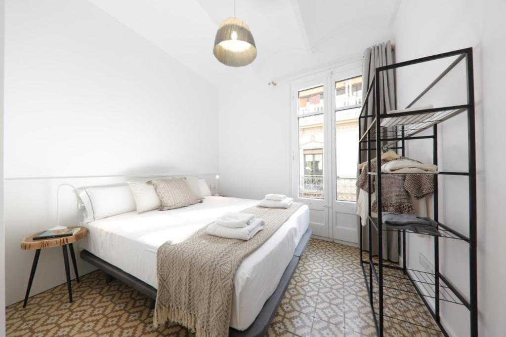 Bravissimo Santa Clara 53, 3-bedroom near Plaça Independència - 4