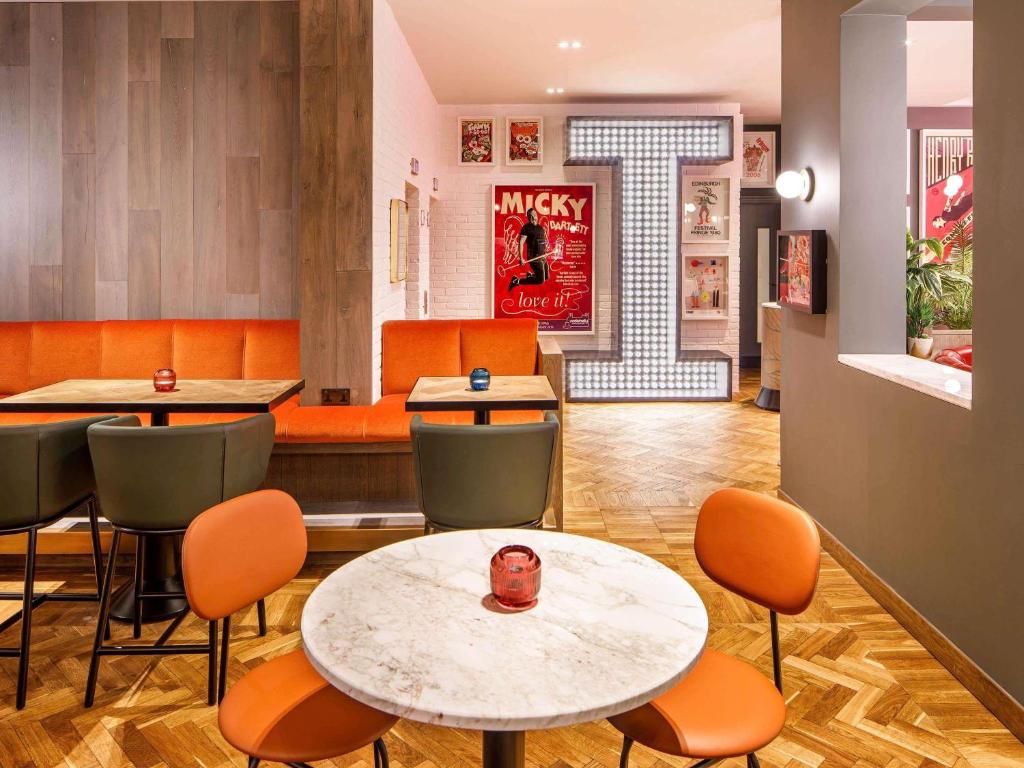 Bar/lounge