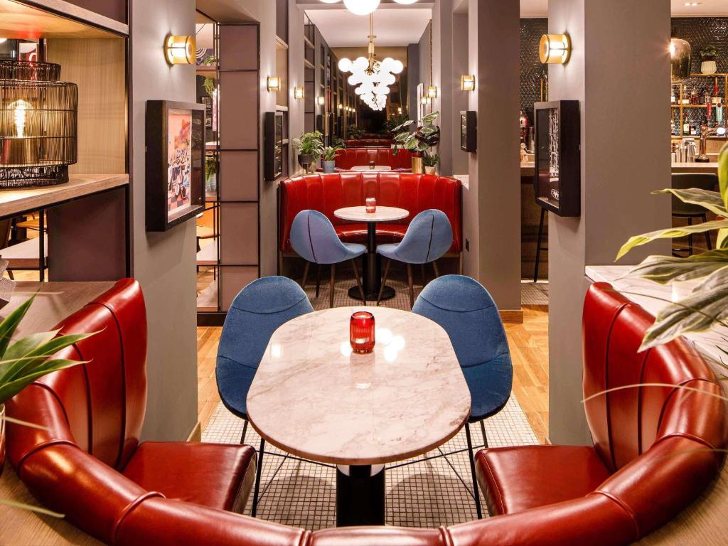 Bar/lounge