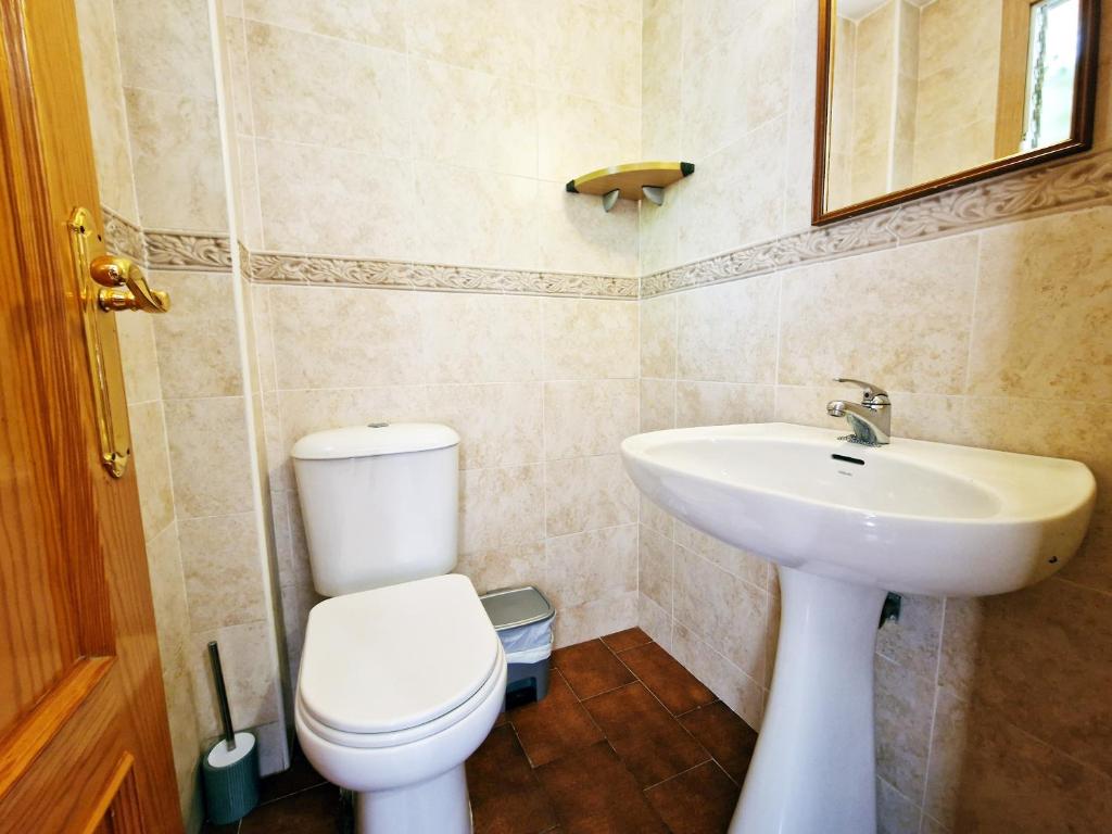 AA Guest - The Andalusian Villa with private Pool - 4