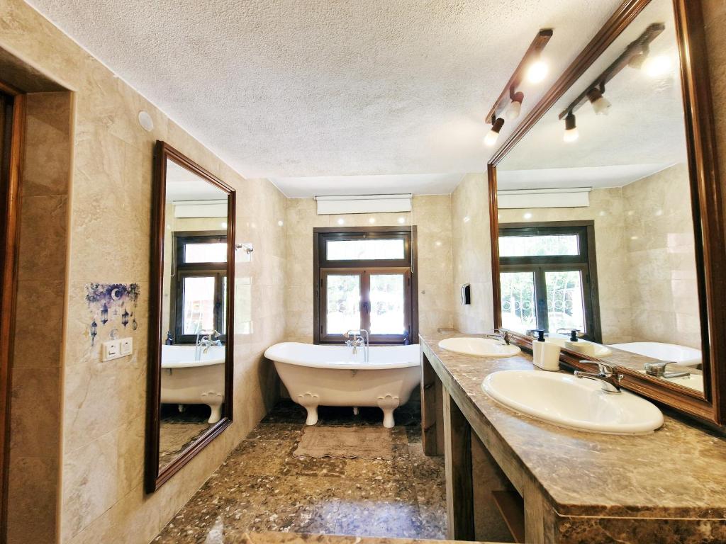 AA Guest - The Andalusian Villa with private Pool - 5