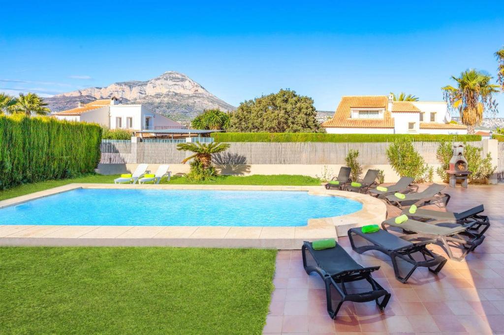 Villa Nogal by Villa Plus - 2