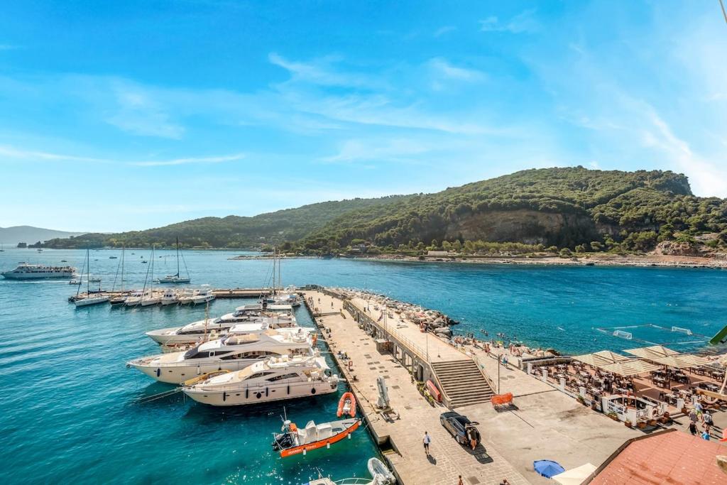 La Finestra sul mare AC-Portovenere-5Terre - 2