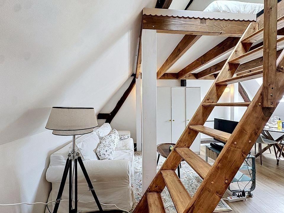 Normandy Duplex Half-timbered Heart of Rouen - 4
