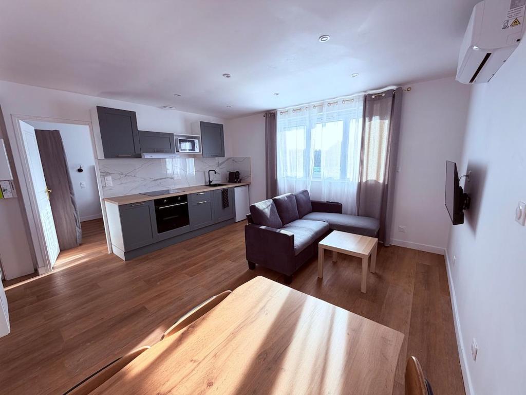 Spacious - Le Vert et Marbre - 2 bedrooms - Air-conditioned - 5