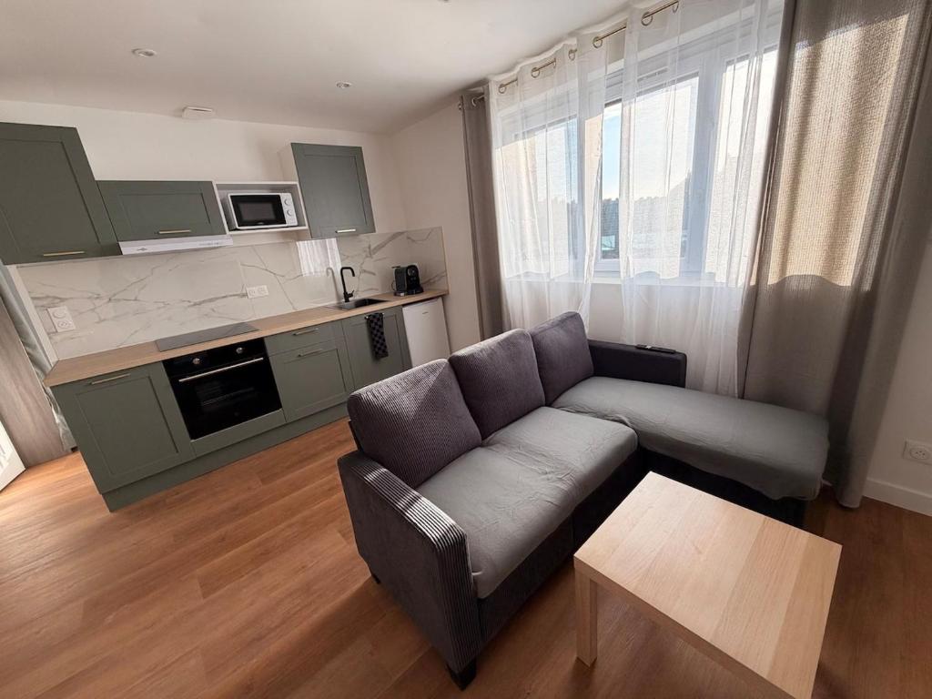 Spacious - Le Vert et Marbre - 2 bedrooms - Air-conditioned - 2