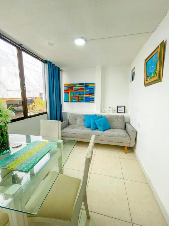 Cozy apartment in beach area - 1