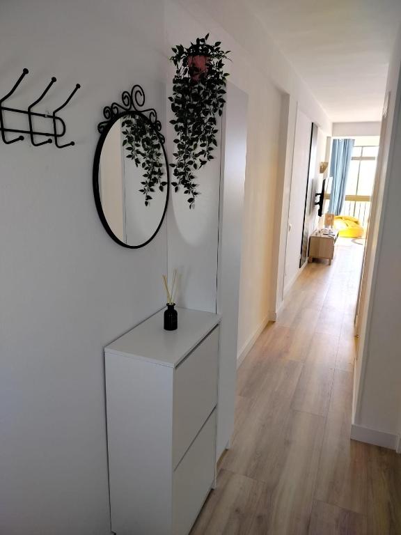 Apartamento cerca de la playa con vistas al mar - 2