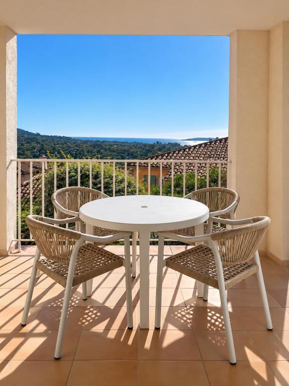 Appartement vue mer et Saint-Tropez - Domaine Les Restanques à Grimaud - 3