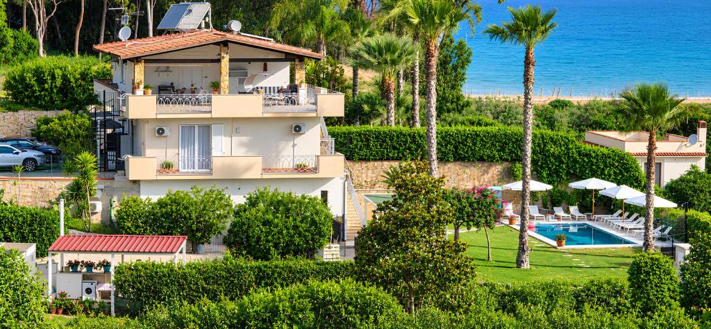 Villa Laila - 1