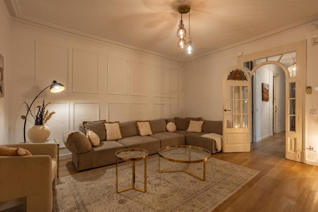 Casa modernista en Paseo de Gracia - 5