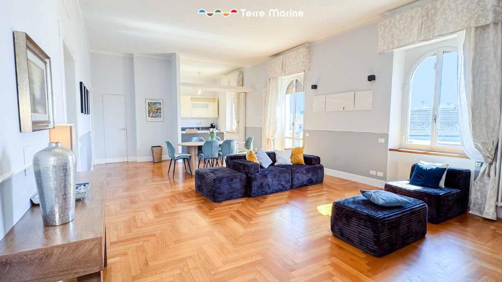 Flevi Sea Front - Boutique Apartment, Terre Marine - 1