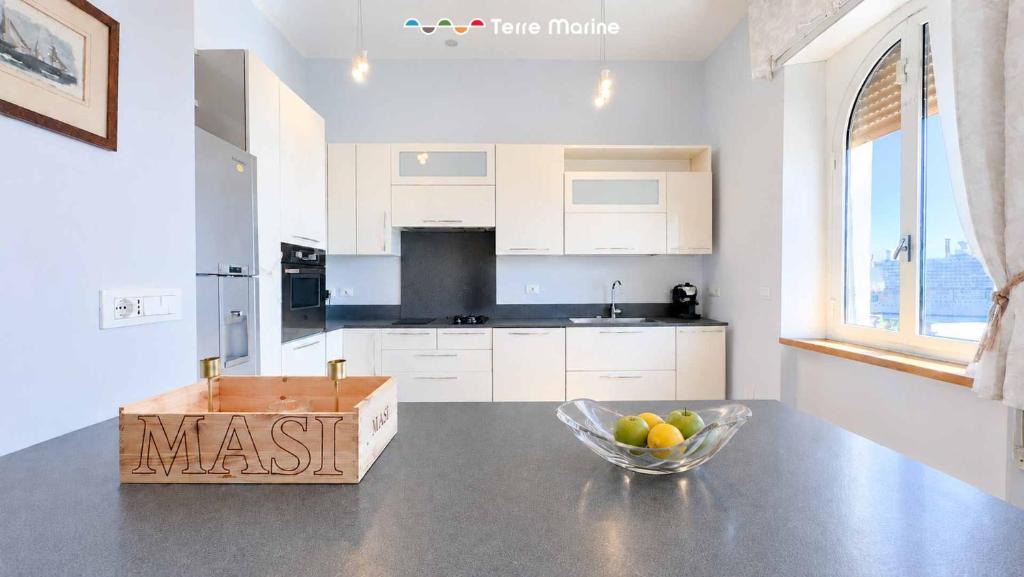 Flevi Sea Front - Boutique Apartment, Terre Marine - 5