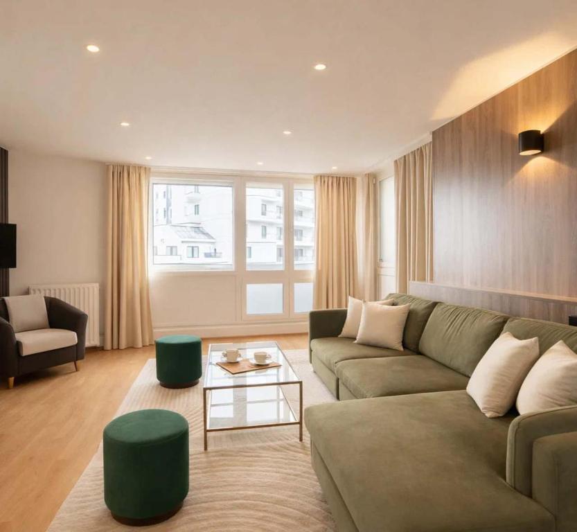 Montparnasse family flat with balcony & lift - 3