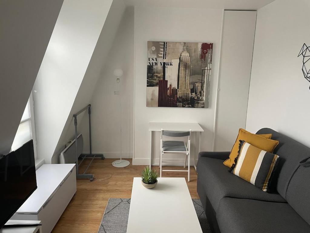 Bright and cozy studio 30mn from Avenue Niel - 1