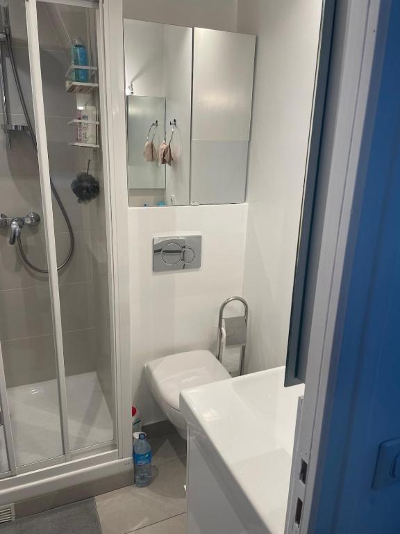 Bright and cozy studio 30mn from Avenue Niel - 3