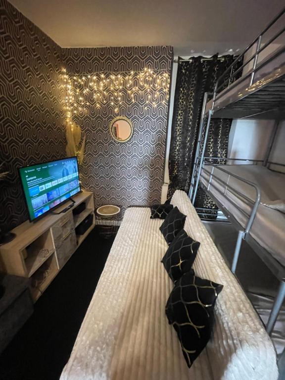 Studio cosy avec jacuzzi privatif - 2
