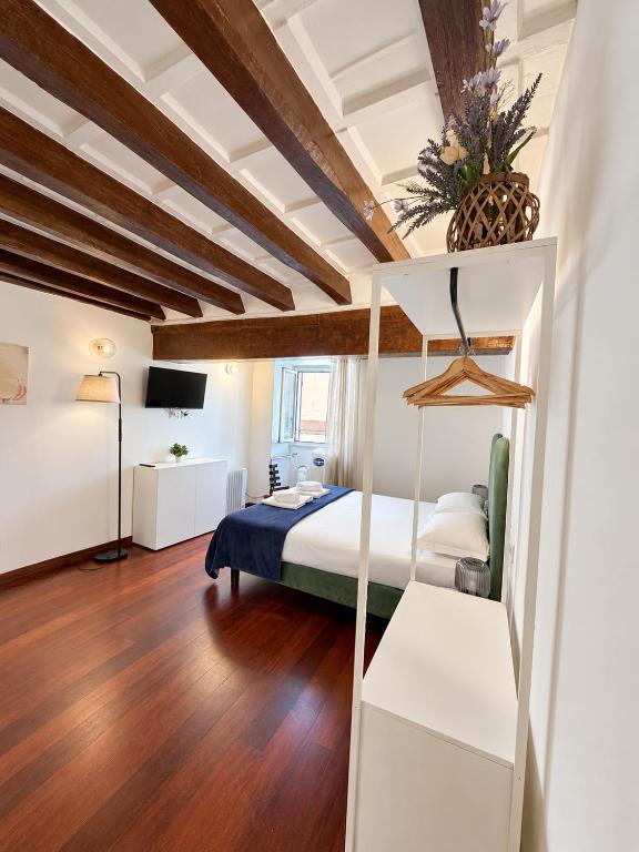 Trastevere Tiny Home - 4