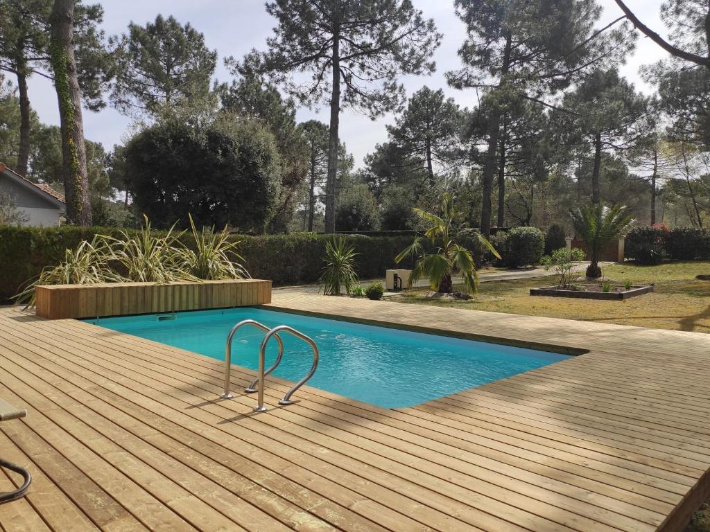 Le Bordelou- Villa de standing à Lacanau Océan, 6-8 pers, piscine chauffée, au calme, golf & surf - 1