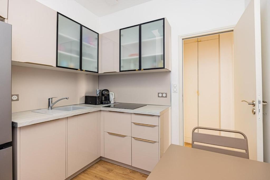 Mobility lease - Paris 11th - 2 bedrooms - Place de la Bastille - 4