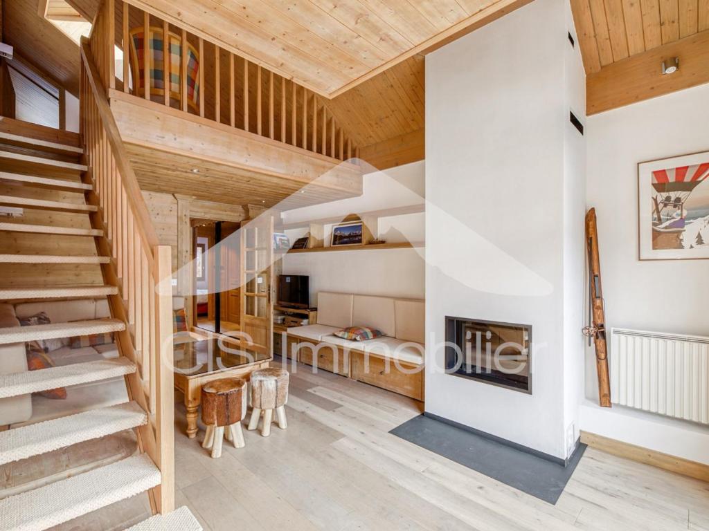 Appartement lumineux 4 pièces à Méribel avec mezzanine, wifi et parking, proche pistes - FR-1-411-736 - 1
