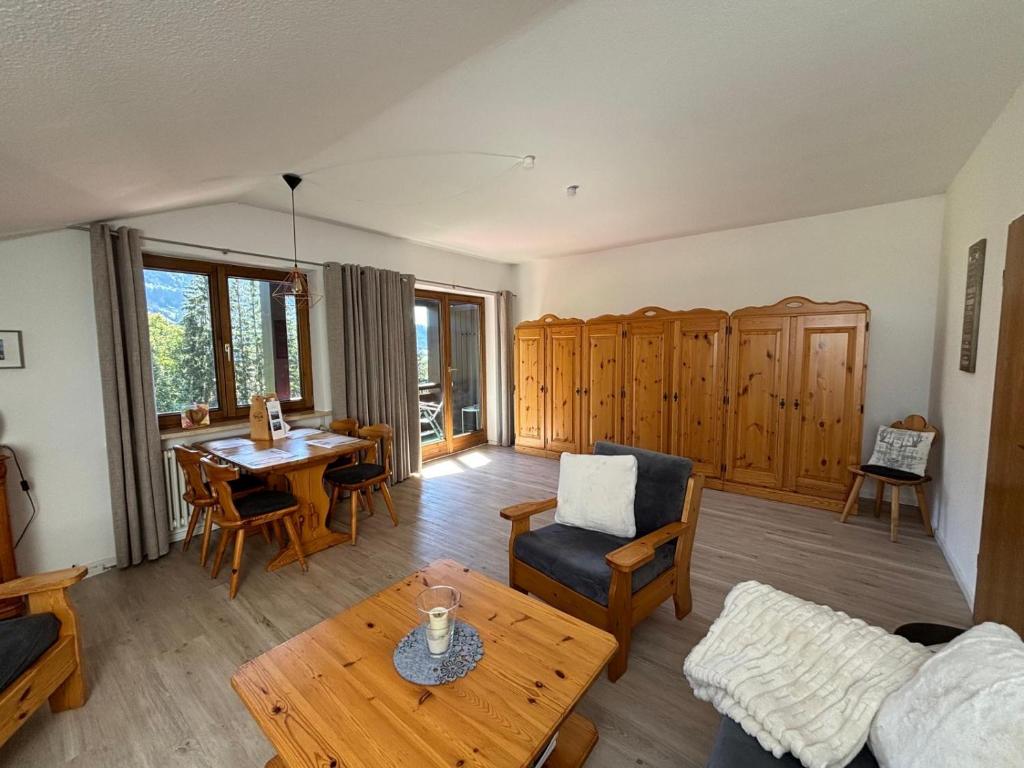 Ferienwohnung Grüntenausblick Bergblick & 2 Balkone im Allgäu - 2