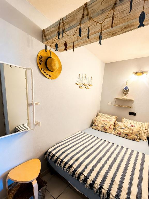 Studio rénové climatisé avec vue mer cap Esterel - 2