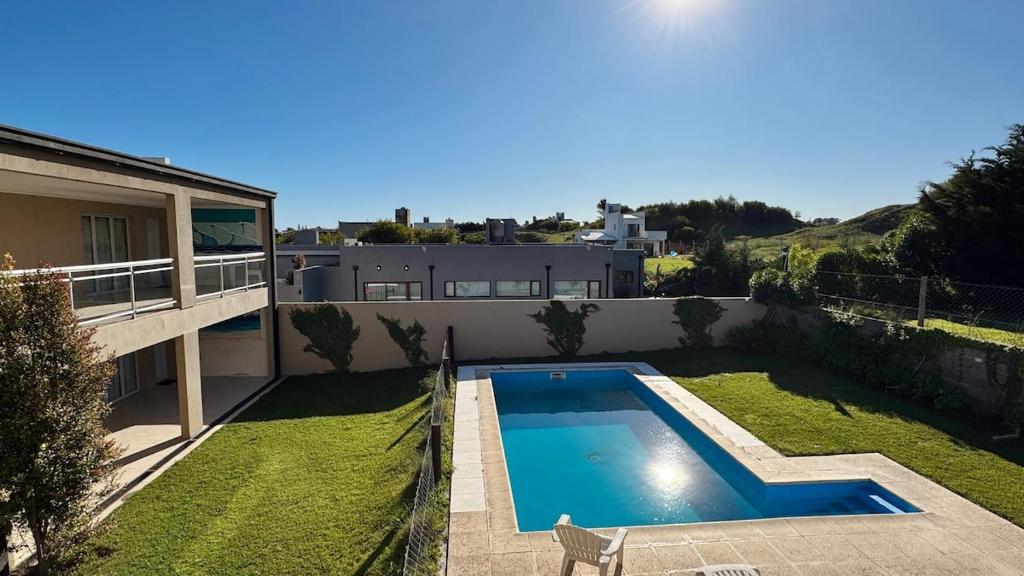 Departamento con Pileta y Parrillas - Condominio el faro - 4