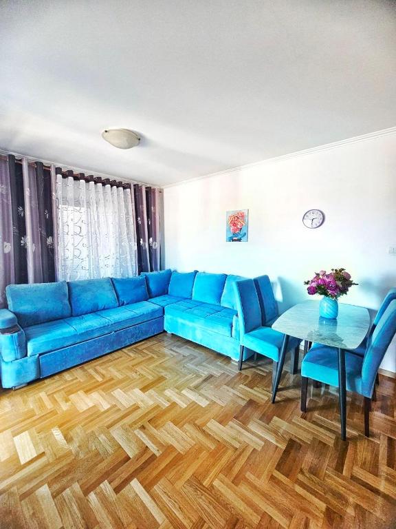 Spacious 3BR - Mountain View - Large Terrace - 2